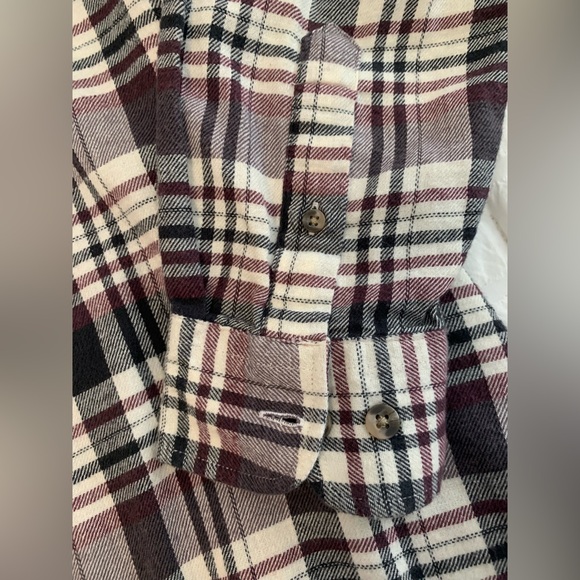 Cedarwood State  Plaid Button Down Shirt With Velvet Back - Picture 13 of 16